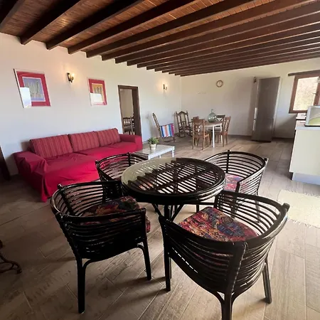 Дом отдыха Vivelorural Abuela Maria 2, A Place For Families Сан-Бартоломе